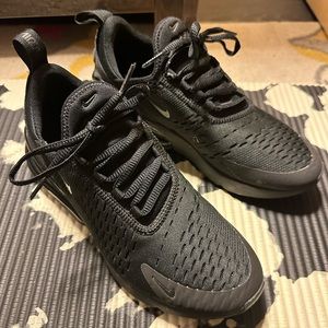 Women’s Nike Air Max 270 Size 6.5
